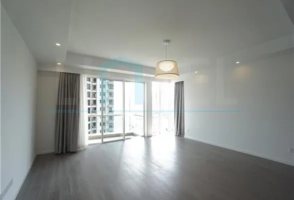 Rm 17B No 1 Chevalier Place