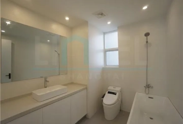Rm 17B No 1 Chevalier Place(17)