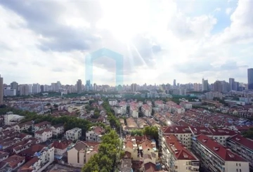 Rm 17B No 170 Jiashan Road(42)