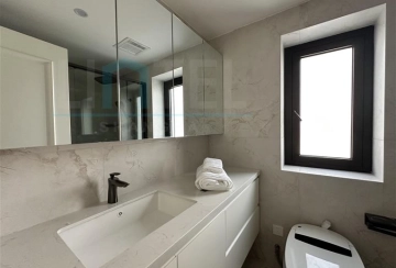 Rm 17B No 3 Grand Plaza(8)