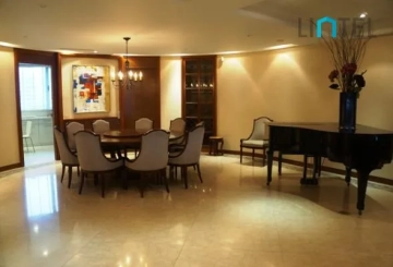 Rm 17B The House(5)