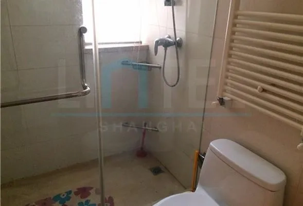 Rm 1801 No 10 Yanlord Town(11)