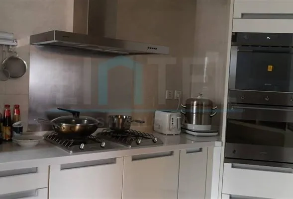 Rm 1801 No 2 Central Residence I(4)