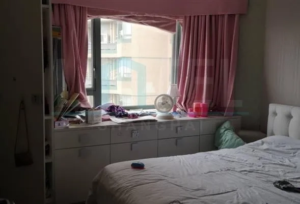 Rm 1801 No 2 Central Residence I(7)