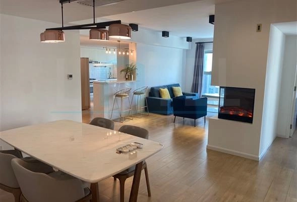 Rm 1801 No 4 Eight Park Avenue