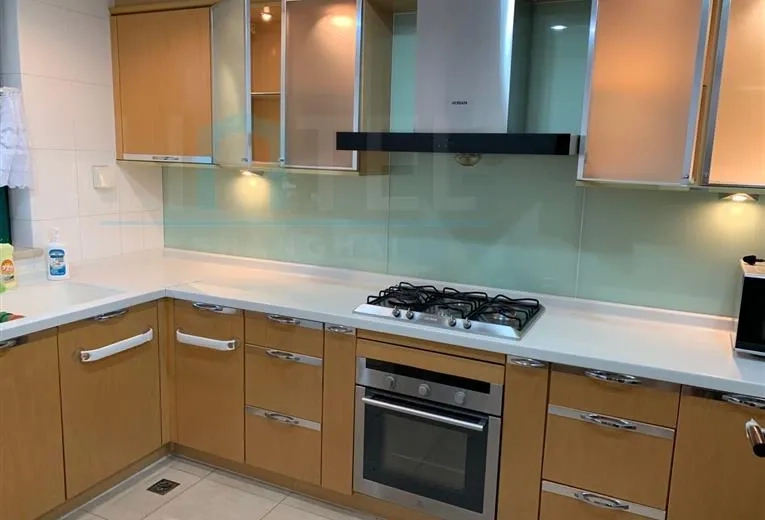 Rm 1801 No 8 Yanlord Garden III(5)