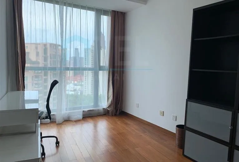 Rm 1801 No 8 Yanlord Garden III(7)