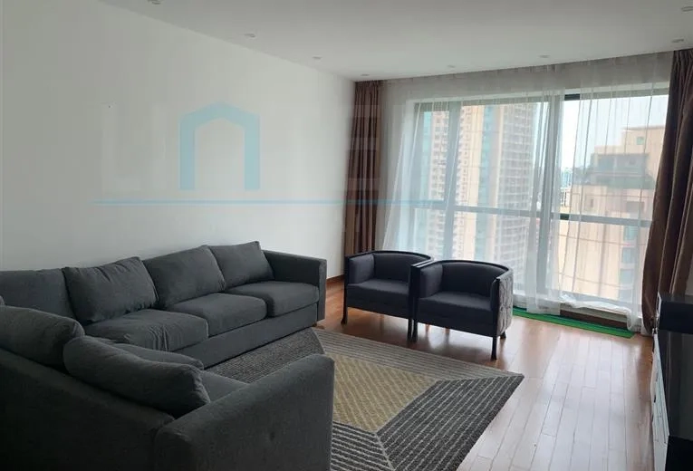 Rm 1801 No 8 Yanlord Garden