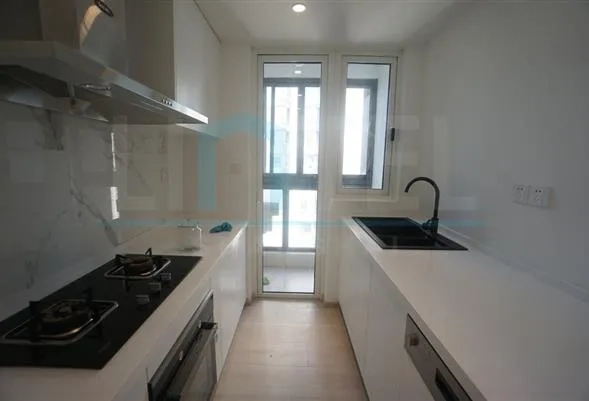Rm 1802 No 11 Grand Jewel Apartment(6)