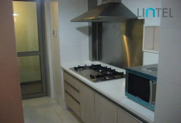 Rm 1802 No 4 Eight Park Avenue(5)