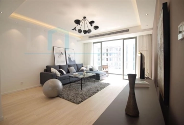 Rm 1802 No W6 Top of City(3)