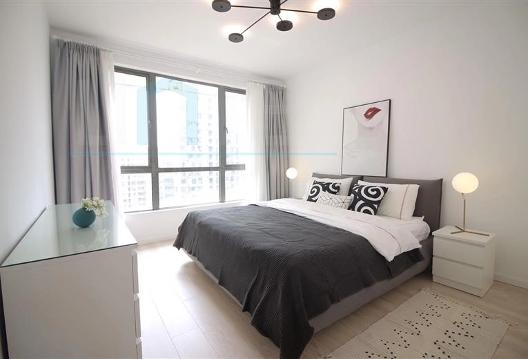 Rm 1802 No W6 Top of City(8)