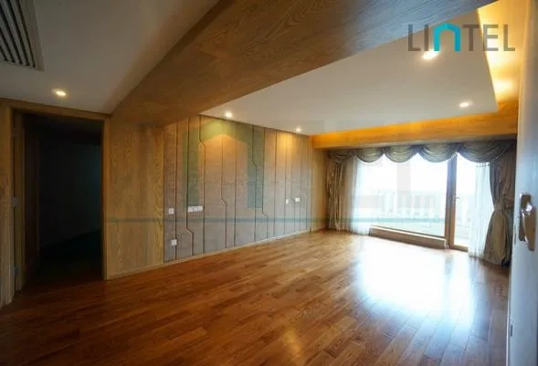 Rm 1803 No A Oriental London Plaza(5)