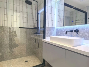 Rm 1804 No 8 St John Ming Di(9)