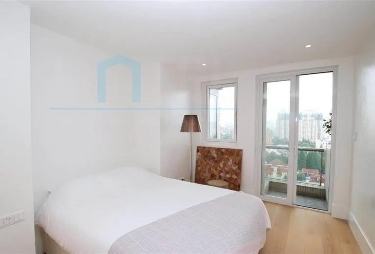 Rm 18A No 3 Chevalier Place(8)