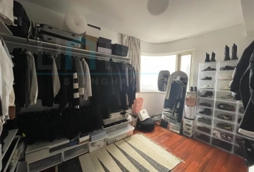 Rm 18A Royal Mansion(6)