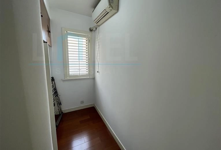 Rm 18B No 1 Grand Plaza(17)