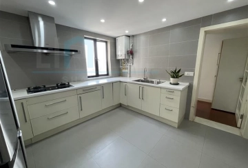 Rm 18B No 1 Grand Plaza(5)