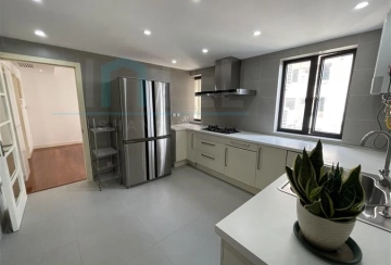 Rm 18B No 1 Grand Plaza(6)
