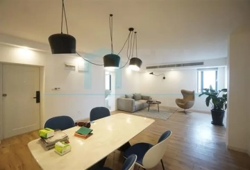 Rm 18B No 278 Wuxing Road
