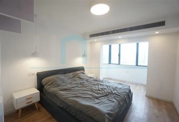 Rm 18B No 278 Wuxing Road(6)