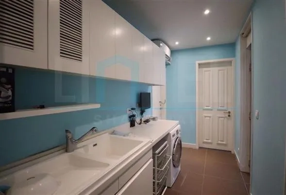 Rm 18B No 3 Chevalier Place(8)