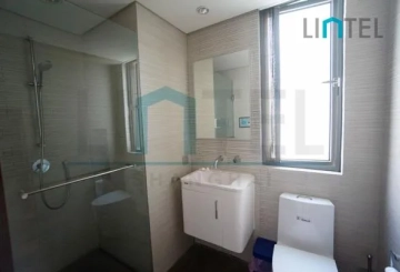 Rm 18B No W8 Top of City(15)