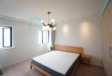 Rm 18C No 1 Grand Plaza(7)