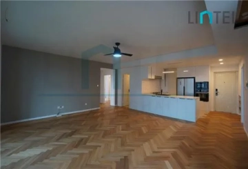 Rm 18C Royal Mansion(4)