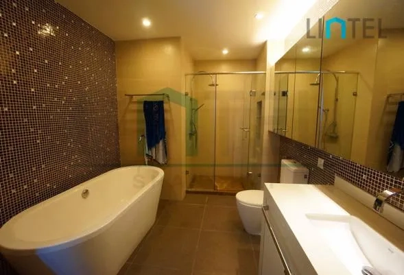 Rm 18E East Asia Apartment(8)
