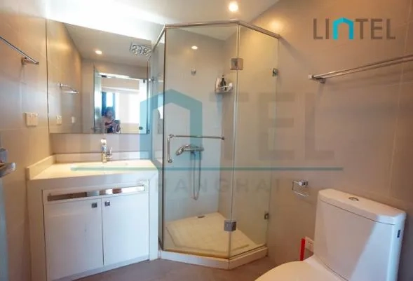 Rm 18E East Asia Apartment(10)