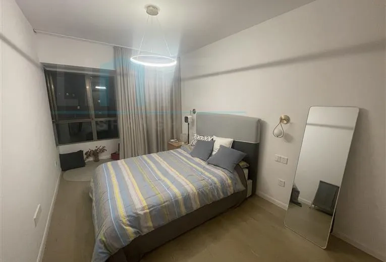 Rm 1901 No 4 Eight Park Avenue(7)