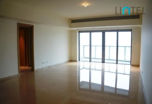 Rm 1901 No 5 Shanghai Arch(2)