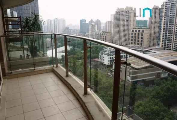 Rm 1902 No 2 Jin Lin Tian Di(2)