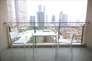 Rm 1902 No 5 Jing'an Four Seasons(2)
