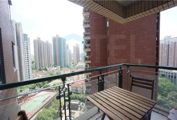 Rm 1903 No C The Courtyards(2)