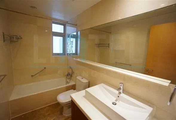 Rm 1908 No 3 The Waterfront(12)