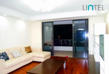 Rm 19B No D20 Top of City