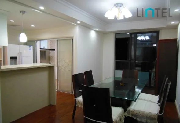 Rm 19B No D20 Top of City(2)