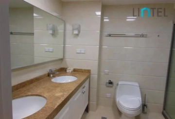 Rm 19B No D20 Top of City(7)