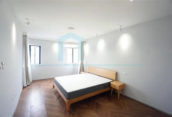 Rm 19C No 1 Grand Plaza(7)
