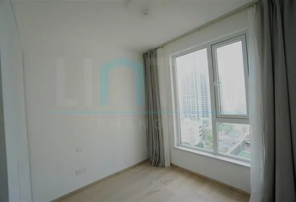 Rm 19C No D36 Top of City(10)