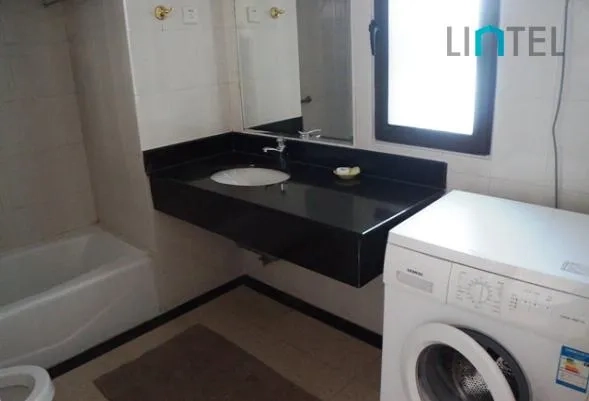 Rm 19D No 3 Ambassy Court(7)