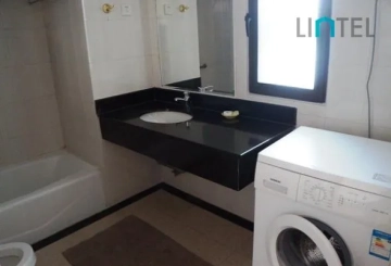 Rm 19D No 3 Ambassy Court(7)