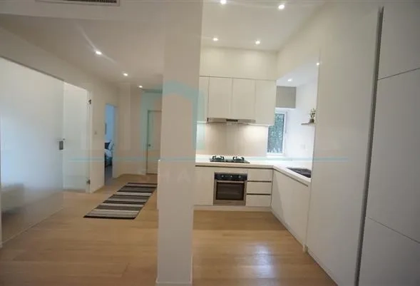 Rm 1A No 1 Ambassy Court(6)