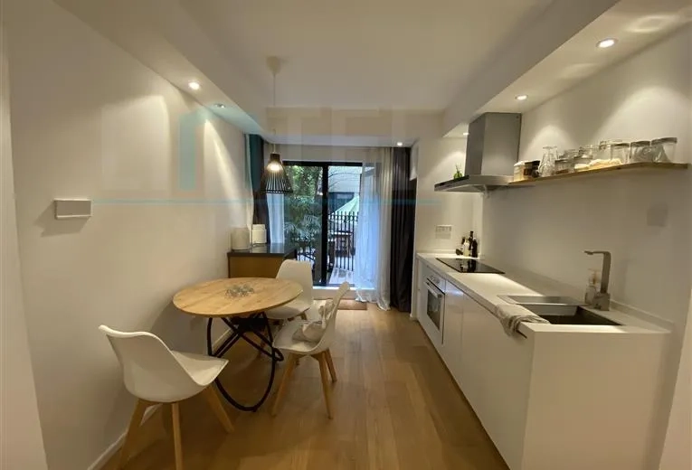 Rm 1A No 5 Grand Plaza(5)