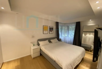Rm 1A No 5 Grand Plaza(9)