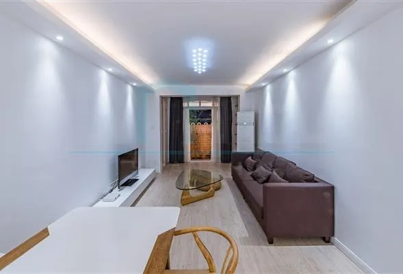 Rm 1B No 14 Lane 123 Yanping Road