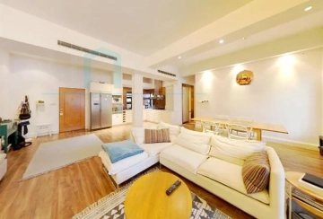 Rm 1B No 3 Ambassy Court