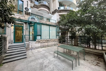 Rm 1B No 3 Da'an Garden